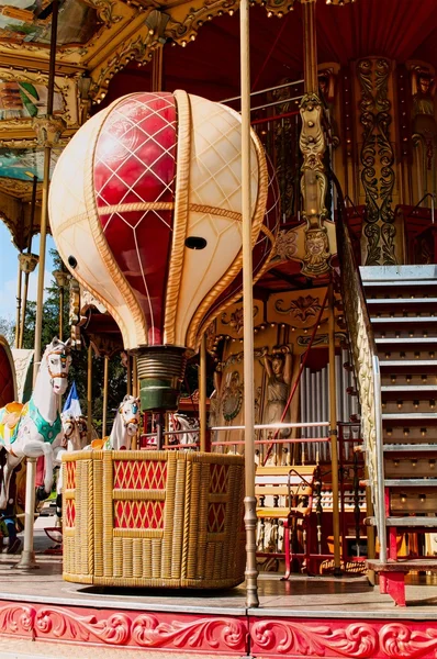 Balloon-like merry-go-round in Paris — Stock Photo, Image