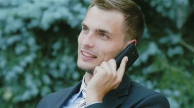 Evet genç başarılı iş adamı