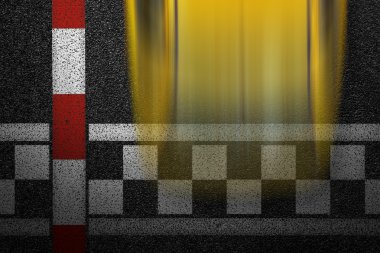 Düzey bir bölen şeritli yol ve yüksek hız ile sarı spor araba hareket Asfaltlı. Asfalt, en iyi görünüm doku.