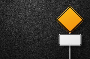 Asfalt bir arka plan üzerinde elmas şekli boş yol işareti. Asfalt dokusu, üst görünüm.