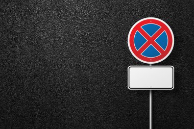 Bir arka plan asfalt yasaklayıcı boş yol işareti. Park yeri yoktur. Asfalt, en iyi görünüm doku.