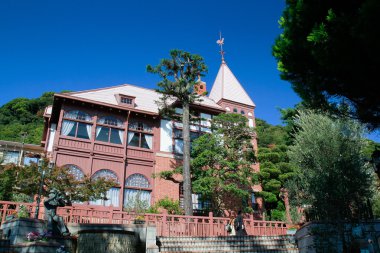 Kobe, Japonya - 4 Kasım 2015: Tarihi Kitano bölgesinde. Bir kez ev için pek çok yabancı vatandaşın bölgeydi ve iyi korunmuş evleri turistik kalır