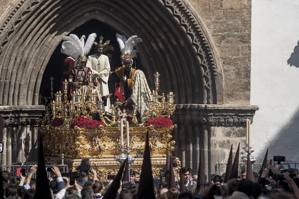 Confréries de pénitence de la Semaine Sainte à Séville, Carmen douloureux — Photo