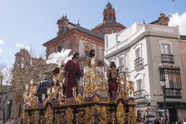 İsa onun giysiler, Paskalya Seville elimden