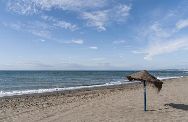 Playas costeras de Estepona en la Costa del Sol, España — Foto de Stock