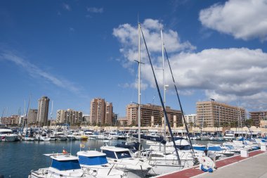 Fuengirola şehir Malaga il marina