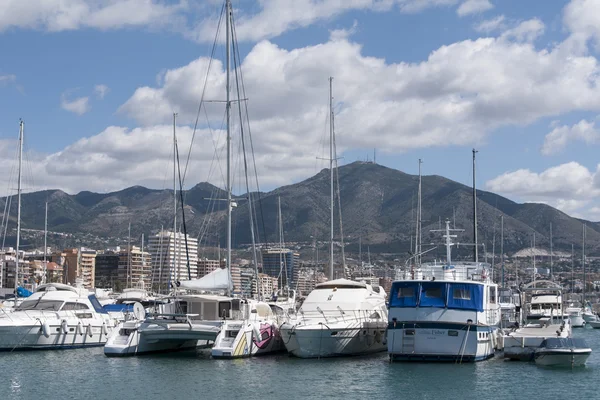 Fuengirola şehir Malaga il marina