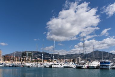 Fuengirola şehir Malaga il marina