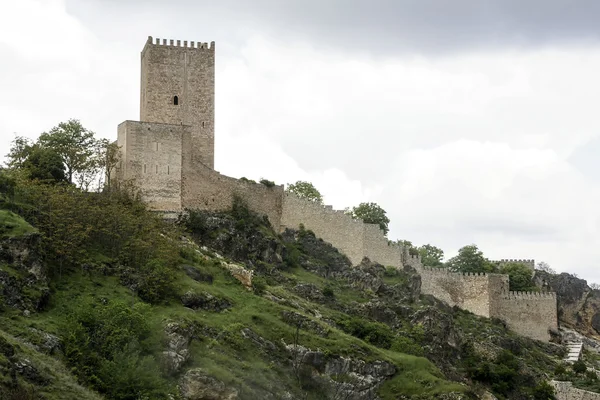 Yedra kale veya Cazorla şehir içinde dört köşe, — Stok fotoğraf