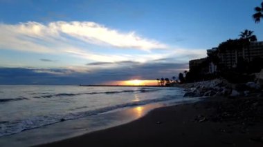 Marbella, Endülüs 'te güzel bir gün batımı 