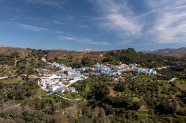 Serrania de Ronda, Malaga 'da bulunan Juzcar belediyesinin manzarası
