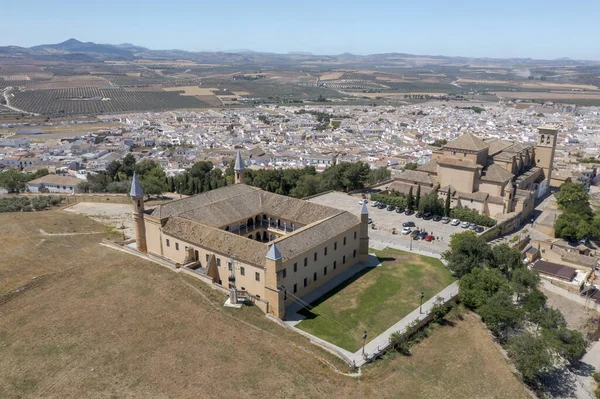Osuna Belediyesinin anıtsal merkezi, Endülüs