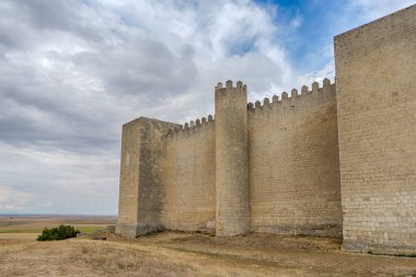 Montealegre de los campos Şatosu Castilla Leon, İspanya