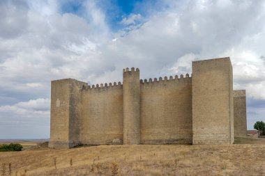 Montealegre de los campos Şatosu Castilla Leon, İspanya