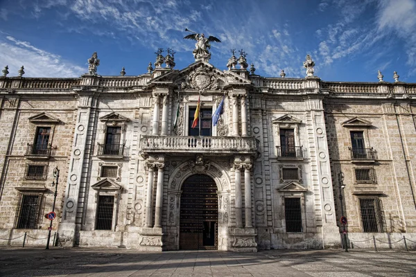 Kraliyet Tütün Fabrikası