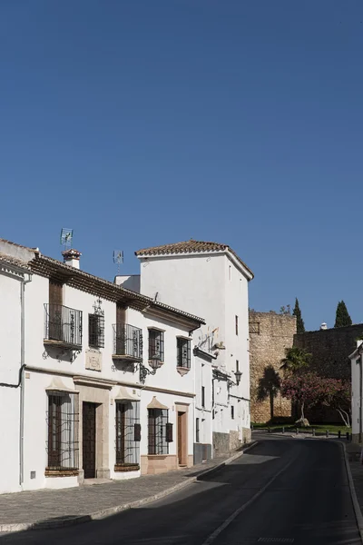 Malaga Eyaleti, Andalusia Ronda şehir sokaklarında yürümek — Stok fotoğraf