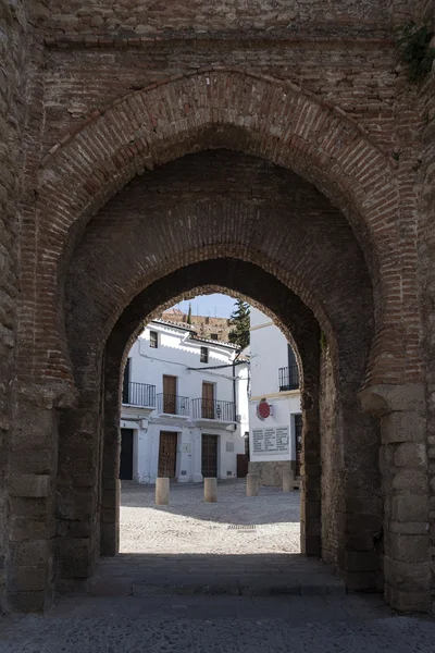 Passeggiata per le vie della città di Ronda in provincia di Malaga, Andalusia — Foto Stock
