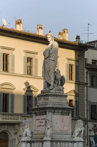 Socha Dante, božské komedie, Florencie — Stock fotografie