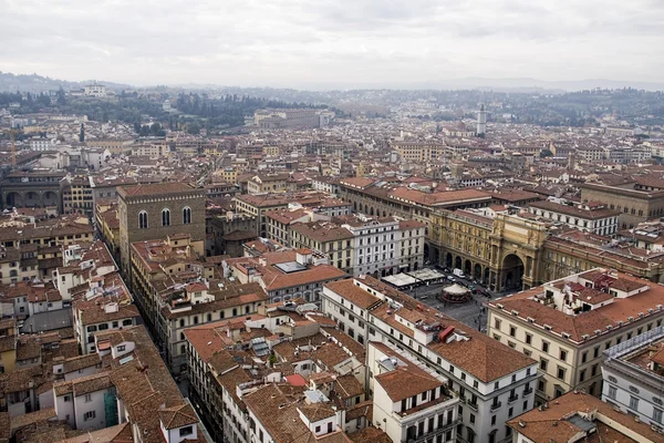 Vistas de la hermosa ciudad de Florencia en Italia — Foto de Stock