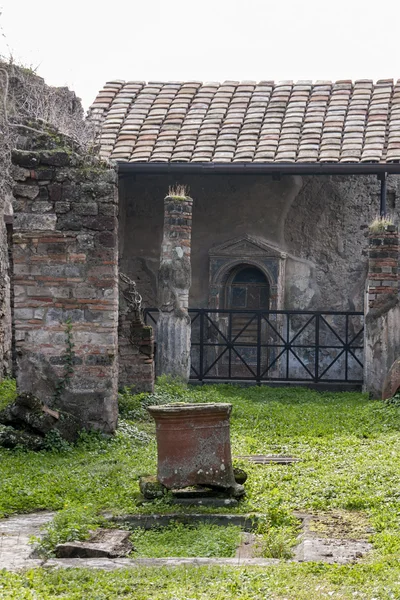 Restes archéologiques de l'ancienne ville romaine de Pompéi, Italie — Photo