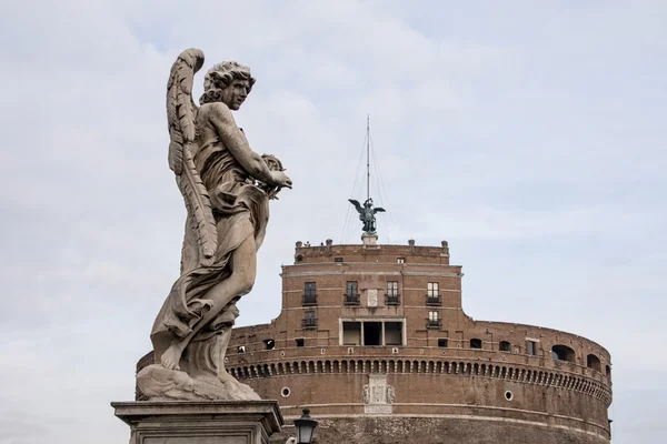 Kő szobor egy angyal által Bernini, Róma — Stock Fotó