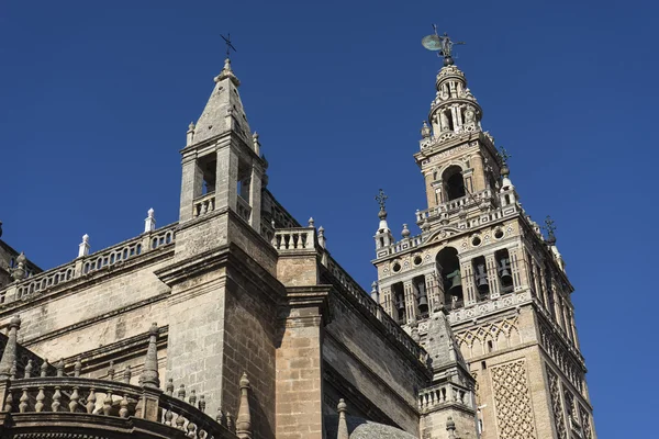 Пам'ятки Севільї, La Giralda — стокове фото