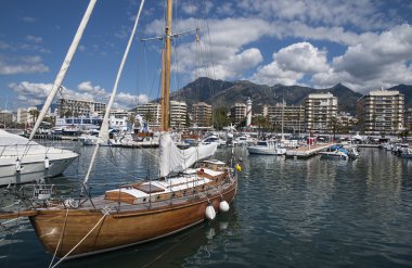 Marbella görünümü onun Yat Limanı