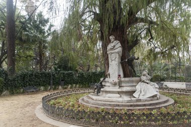 anıt şair Gustavo Adolfo Bcquer Seville adanmış