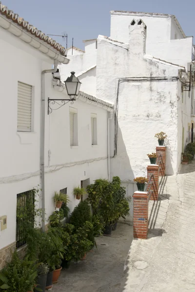 Rues de la ville d'Alozaina dans la province de Malaga, Espagne — Photo