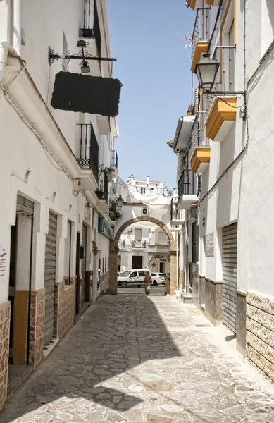 Calles de la localidad de Alozaina en la provincia de Málaga, España — Foto de Stock