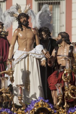 İsa onun giysiler, Paskalya Seville elimden