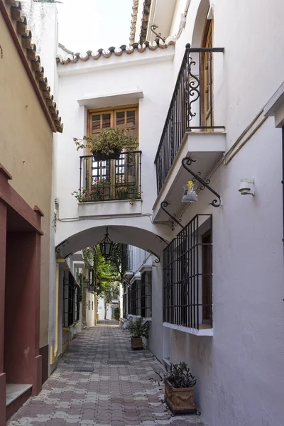 Marbella, Andalusia eski kasaba sokaklarında — Stok fotoğraf