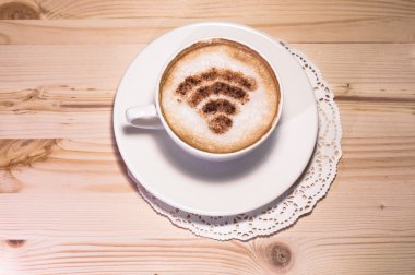 Wi-Fi logo tarçın kahve dekorasyon olarak yaptı. Ücretsiz wi-fi alan Café / restauran