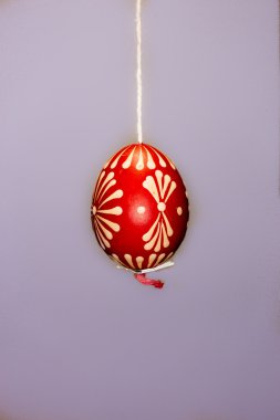 Boyalı Paskalya yortusu yumurta