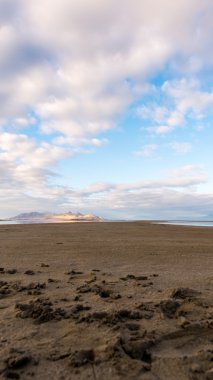 Distant sırtlar göl kap