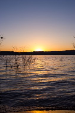 Powell günbatımı manzaralı kırmızı kayalar # 3