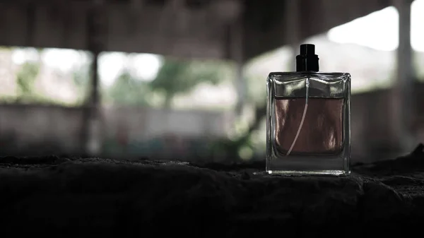 Herenparfums Donkere Tinten — Stockfoto