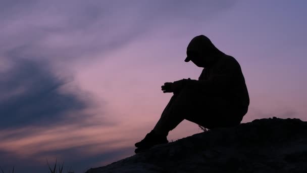 Siluet Adam Depresyonda Adamın Sosyal Sorunları Var Depresif Üzgün Bir — Stok video