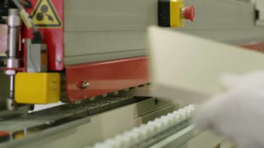 Mobilya imalat ahşap tahta kesme işlemi