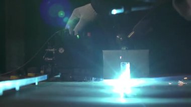 Ağır sanayi Metal yapılarda kaynak kaynak