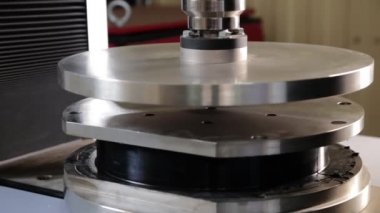 Laboratuvar basın iş başında