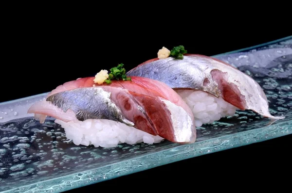 Sushi de cavala estilo japonês fresco — Fotografia de Stock