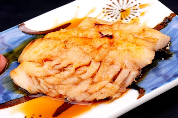Sablefish se sladkou omáčkou na grilu — Stock fotografie
