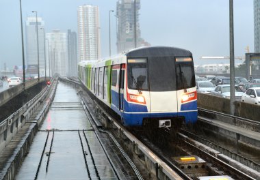 BTS Bangkok gökyüzü tren