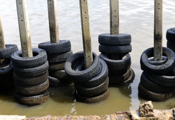 the benefit of recycle and  reuse old tire