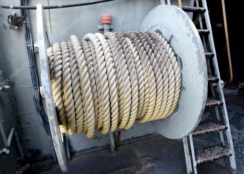 Big and strong rope on boat — Stock Photo © 99688578