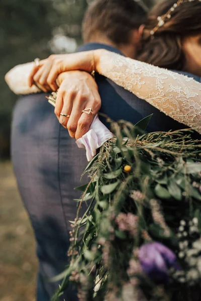 Wedding Couple Holding Hands Hand Wedding Rings Couple Love Love — Stock Photo, Image