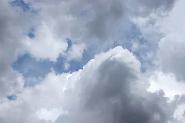 Ciel Nuageux Avant Pluie Les Nuages Sont Entraînés Par Vent — Photo
