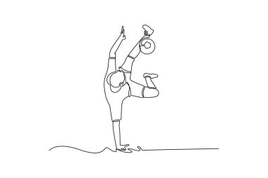Devamlı tek çizgi halinde, futbolcu serbest stil sporcusu tek elle amuda kalkıp, topun dengesini sağlamaya çalışıyor. Akrobasi pozu. Tek çizgi çizimi tasarım vektörü grafik çizimi