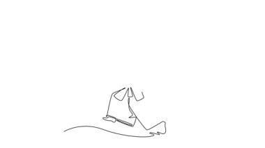 Canlandırılmış kendini çizme durmaksızın çiziyor. Kendo atleti bogu zırhıyla koşuyor ve bambu kılıcıyla başınızın üstünden güçlü bir darbe hazırlıyor. Dinamik aksiyon sporları. Tam uzunluktaki bir çizgi canlandırması